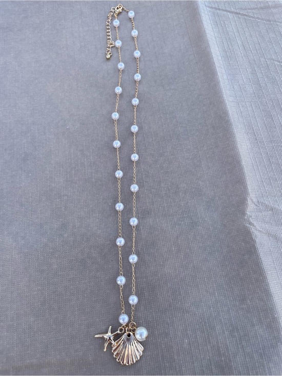 Jewelry - Gold Pearl Shell & Starfish Pendant Necklace